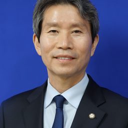 이인영