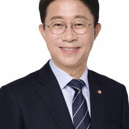 조정식