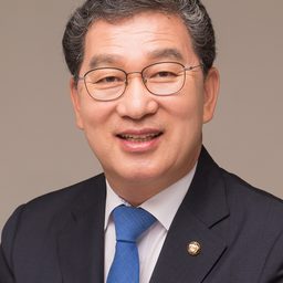 신정훈