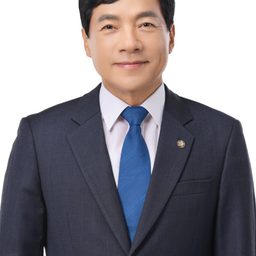 이성윤
